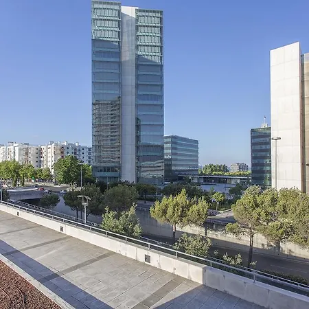 Your Parque Nacoes * Лісабон