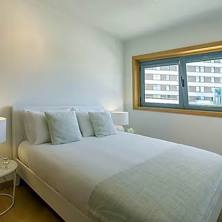 Your Parque Das Nacoes Apartment
