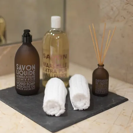 Your Parque Nacoes Апартаменты Лиссабон