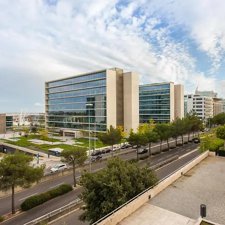 Your Parque Nacoes * Лиссабон